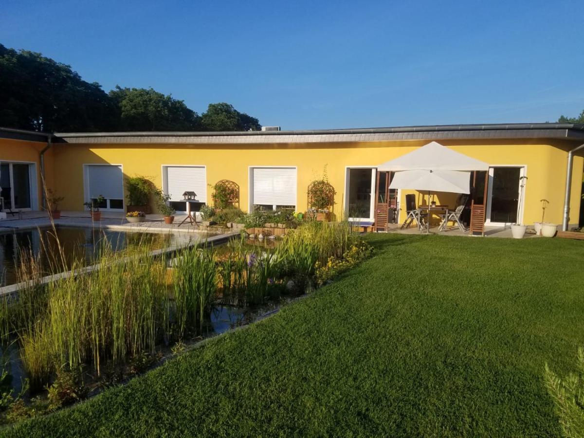 Ferienhaus Zum Imker フェルテン エクステリア 写真